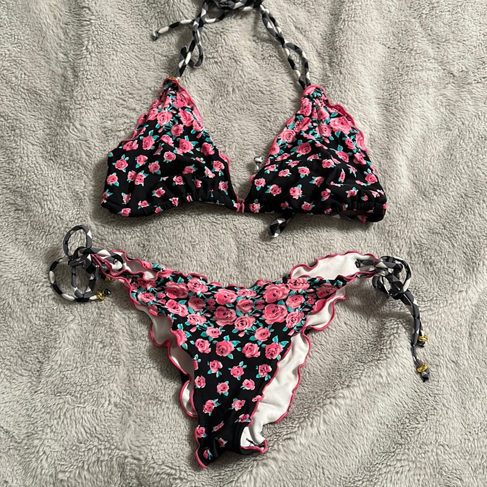 Sofia call Rose, print, string, bikini